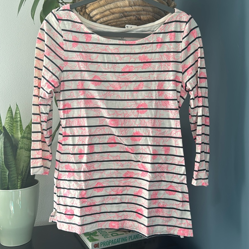 𝅺MERONA boat neck striped and floral print shirt